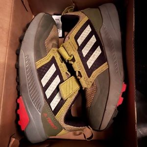 Adidas Hiking Shoes Kids